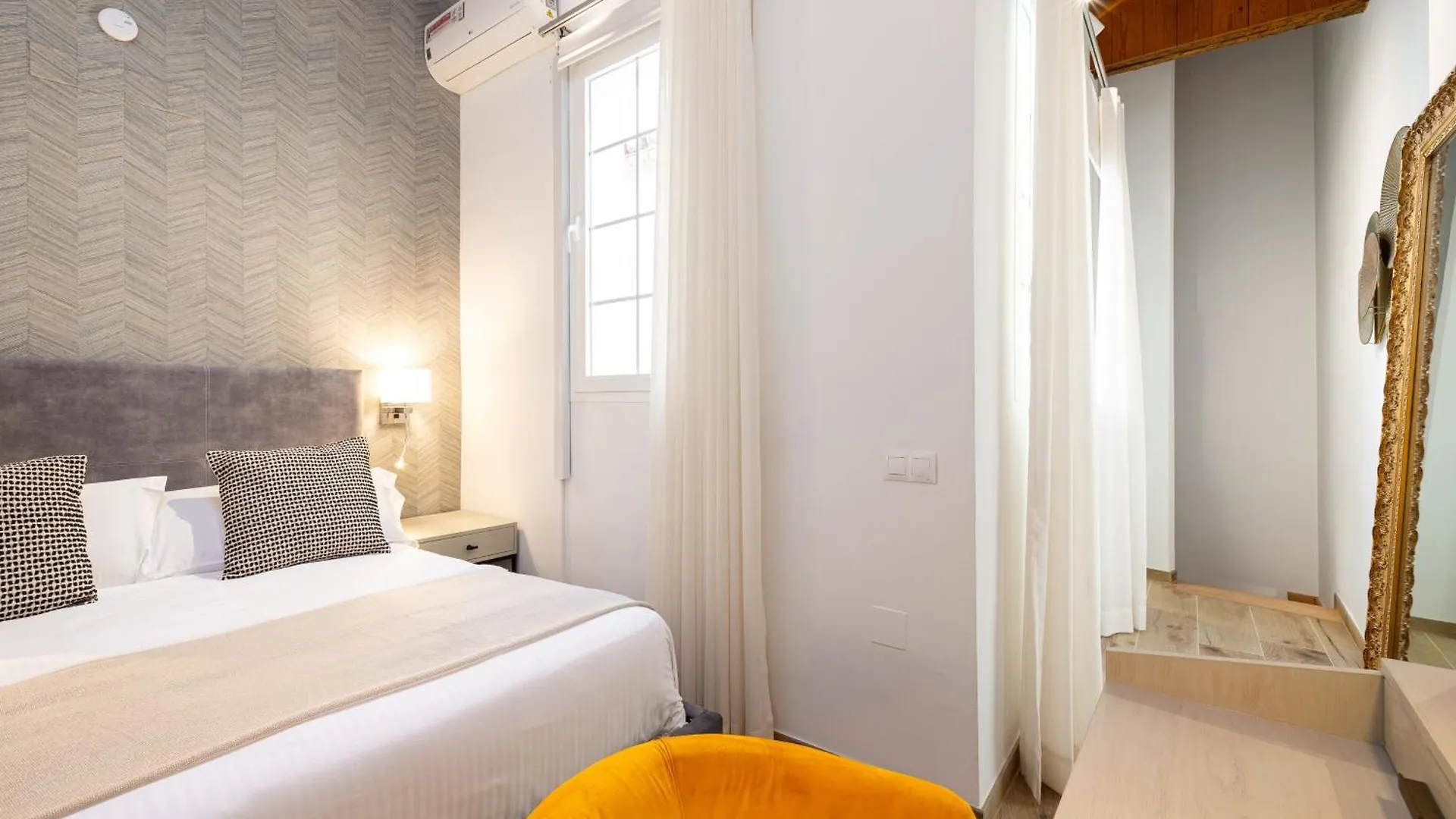 H2M Alamos Duplex, Desk, Dishwasher, Oven, Shower Málaga İspanya